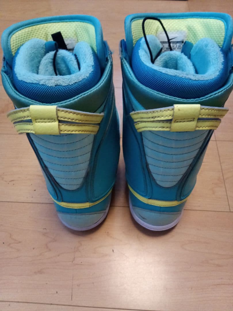 スノーボードブーツ　レディース　24.5センチ