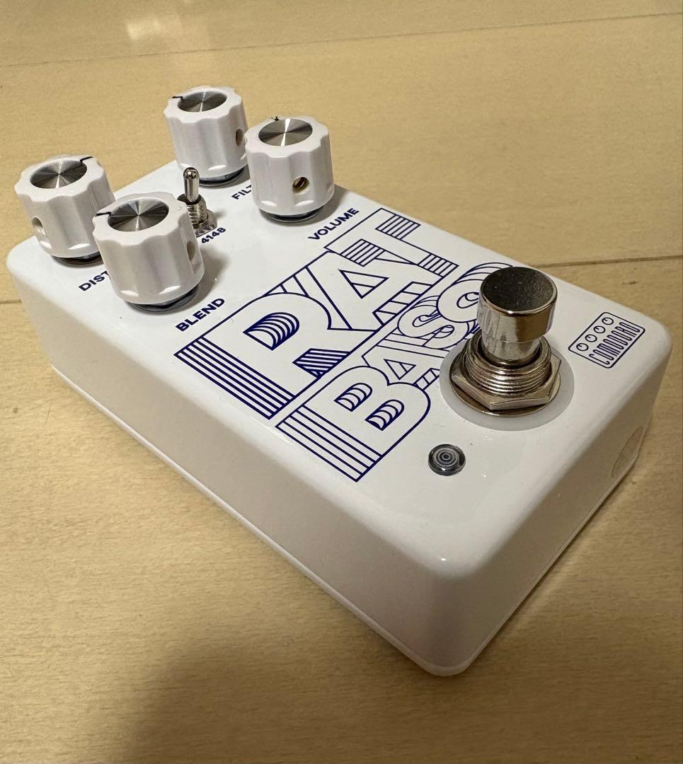 ベース Comodoro RAT BASS