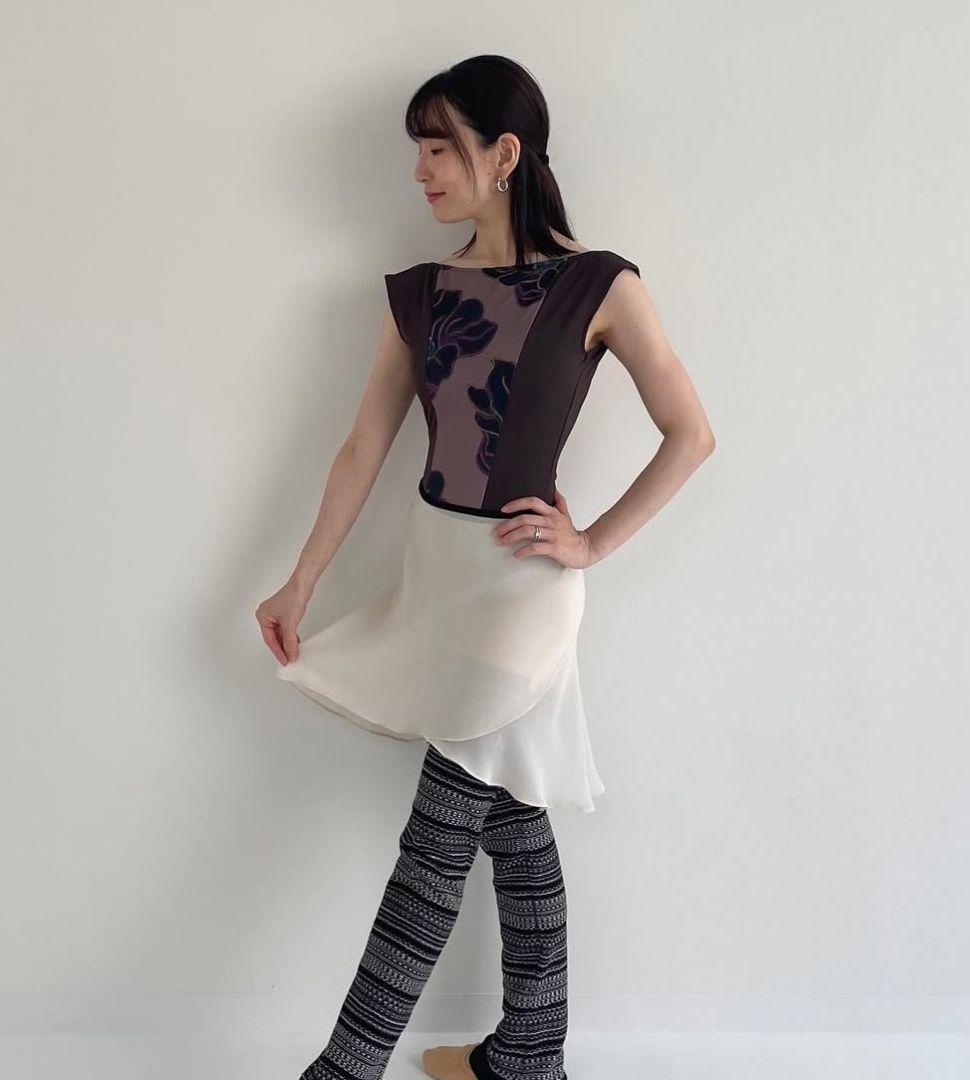 新品stina レオタードM twilight edgegold スティナ