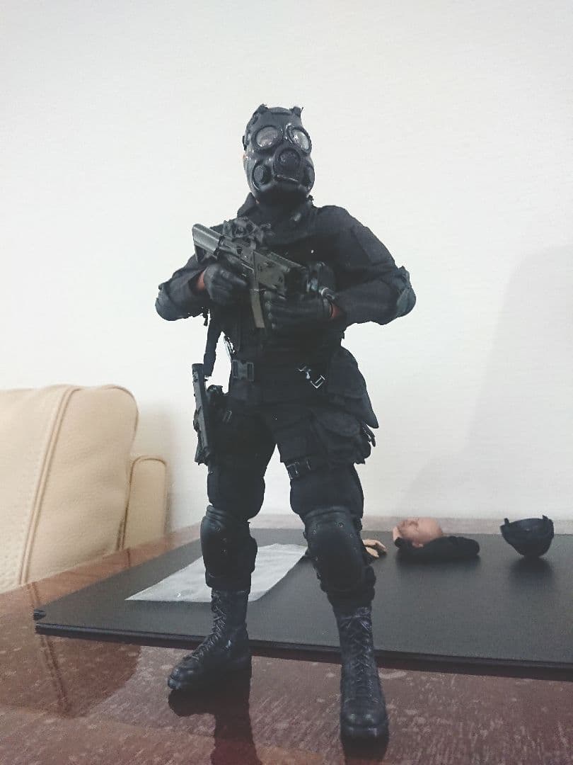 1/6 カスタムフィギュア 素体:DAMTOYS製 早い者勝ち