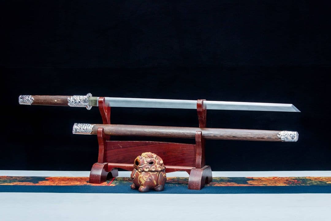 【鳳凰儀】古兵器 武具 刀装具 日本刀　模造刀 居合刀 武士道 鑑賞用 贈り物