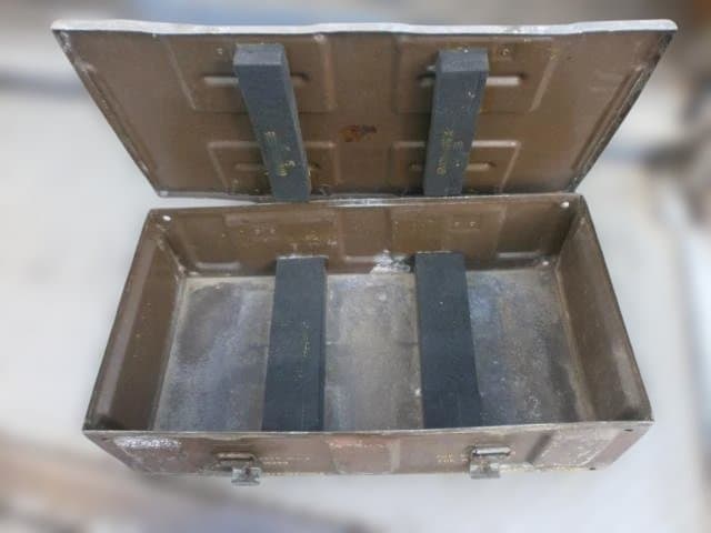 T*k様 米軍　81ｍｍ　迫撃砲用　弾薬箱 　アンモボックス　ラスト1個