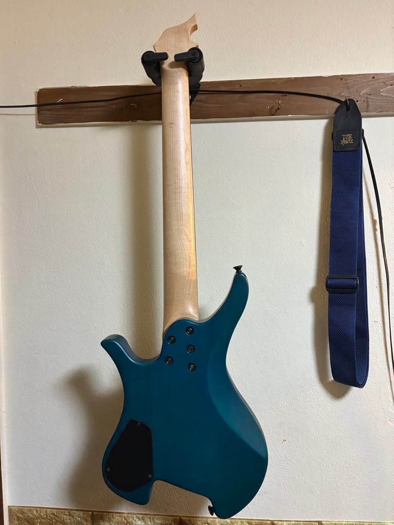 gfc 7弦 オーダー ヘッドレスギター 青緑