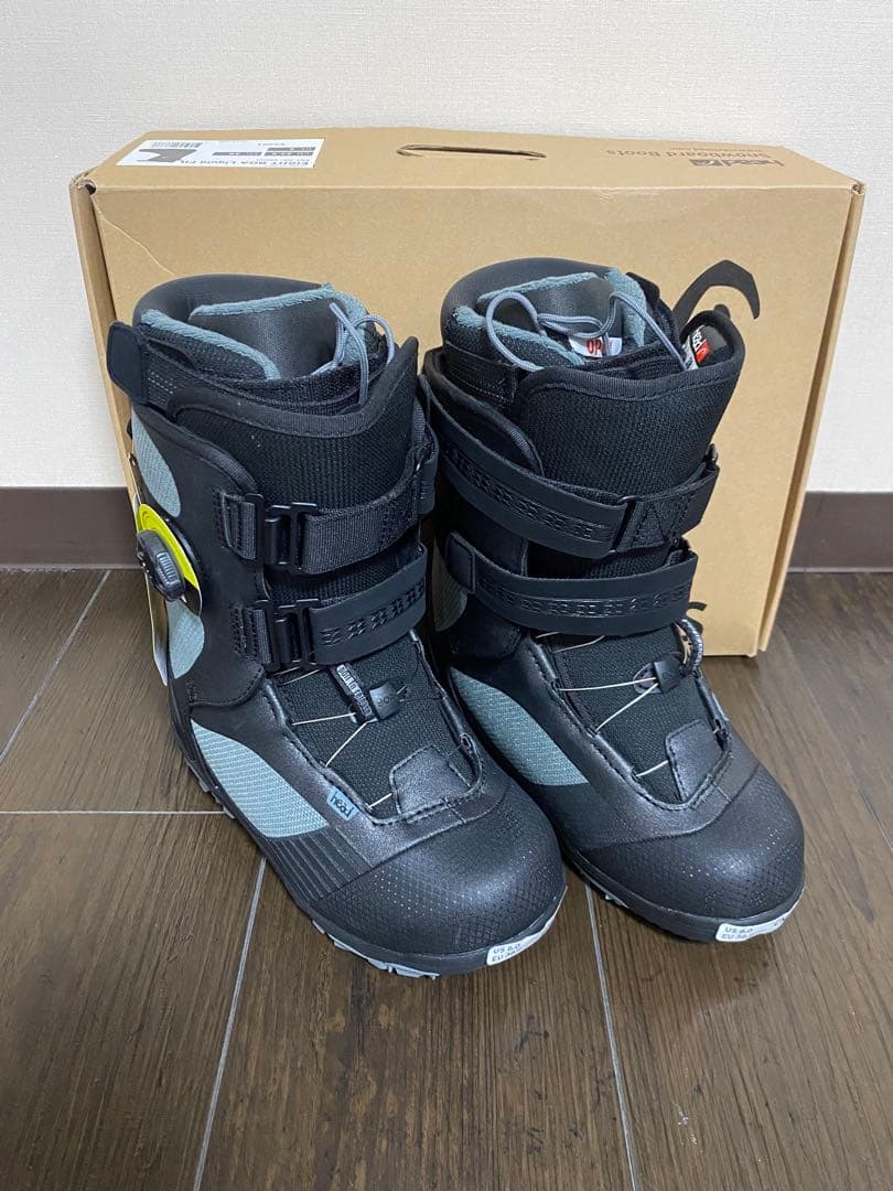 スノーボードブーツ ブラック/グレー