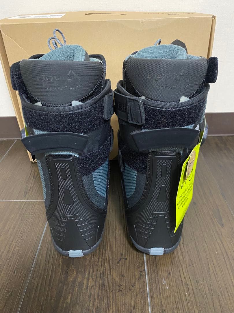 スノーボードブーツ ブラック/グレー