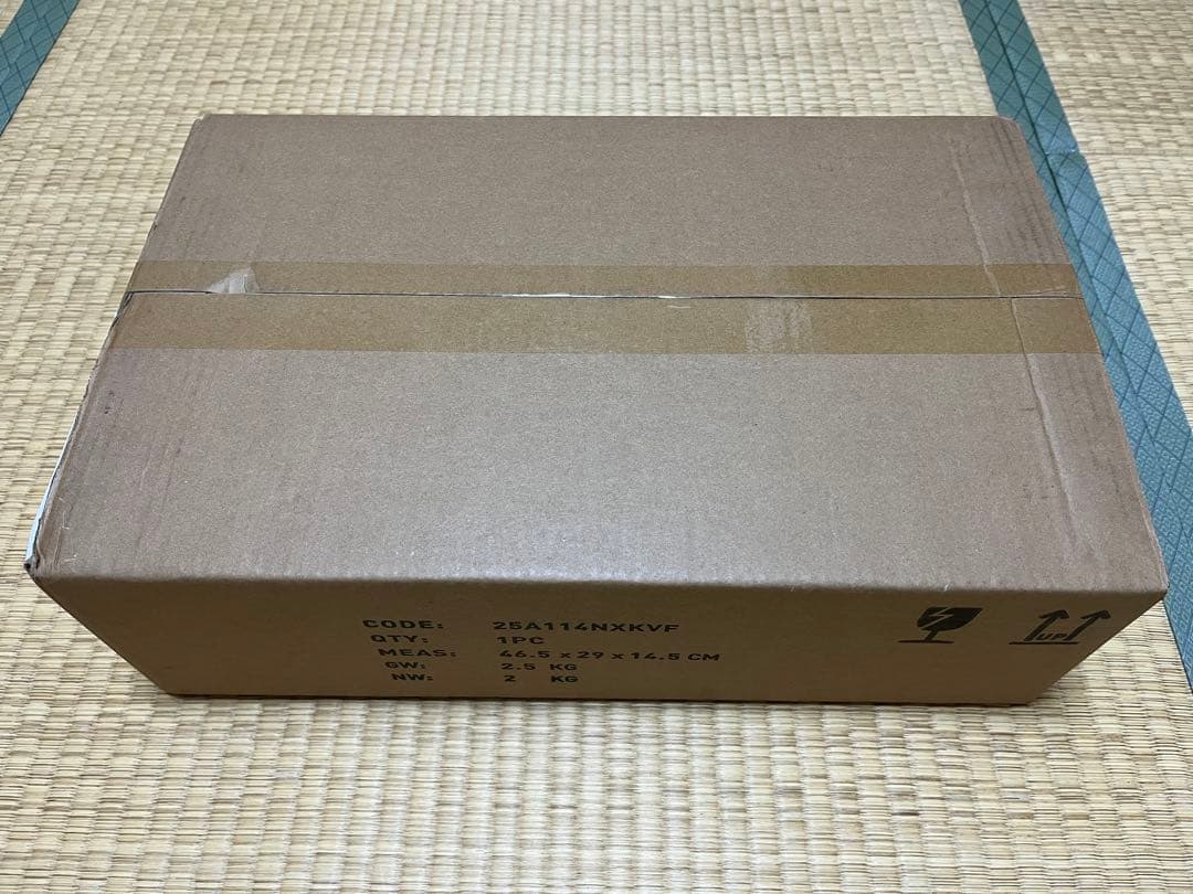 kaws チョルス Chul-Su Figure Coloured イカゲーム