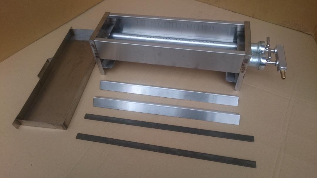 売れてます ♪ やきとり 焼器台 串焼き キャンピングカー 模擬店 文化学園祭り