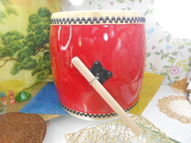 ★★★限定販売新品(送料無料)31.980円　N沖縄大太鼓44cm撥付き