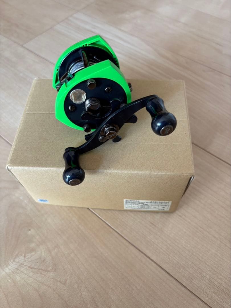 ヘッドハンターズ ピラミッドヘッド 五十鈴工業