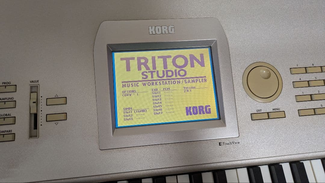 KORG TRITON STUDIO 88 V2 +純正ダンパーペダル付