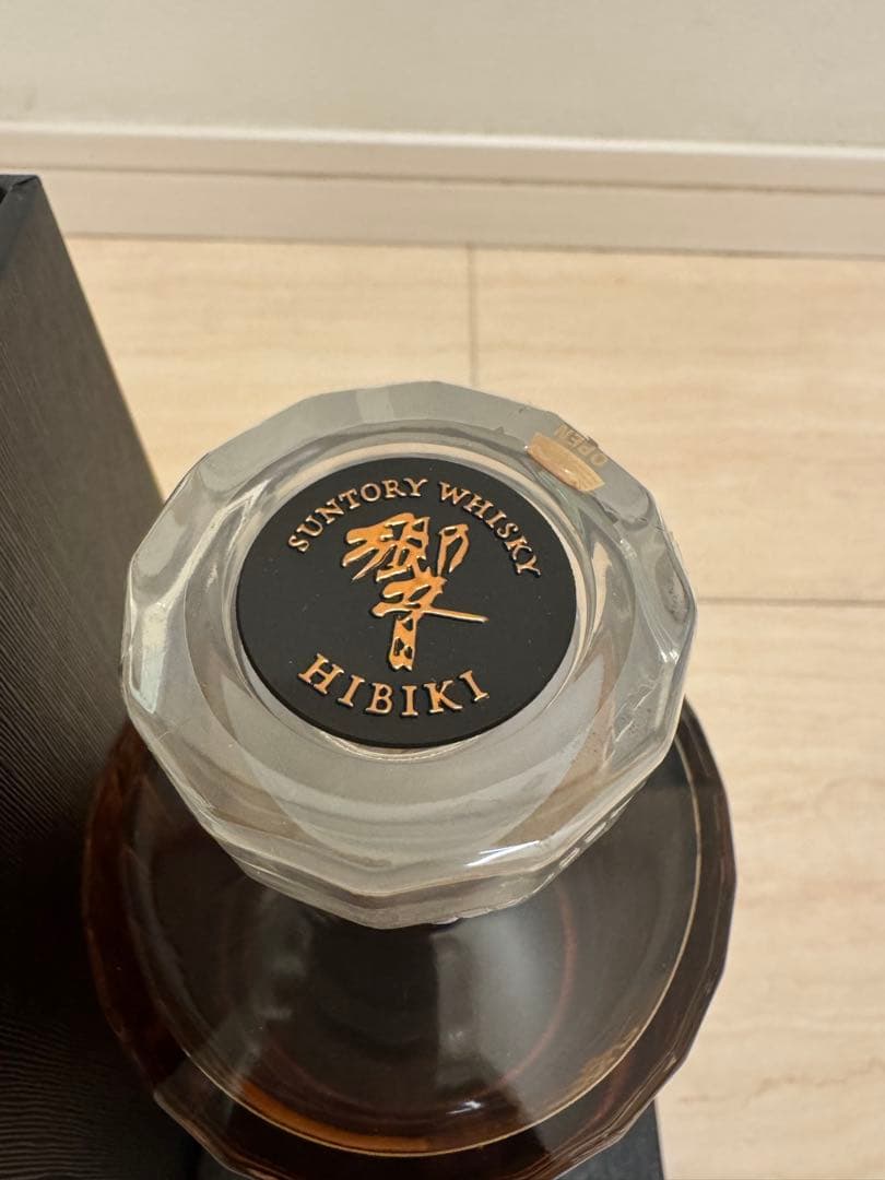 新品未開封　響 21年　ウイスキー 意匠　花鳥風月