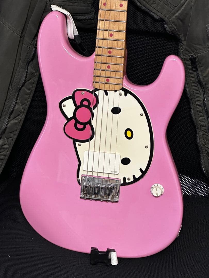 Squier Hello Kitty エレキギター ピンク