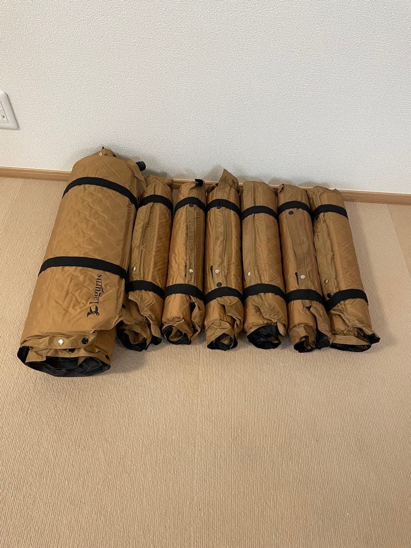 パズル型エアマット　自動空気注入式