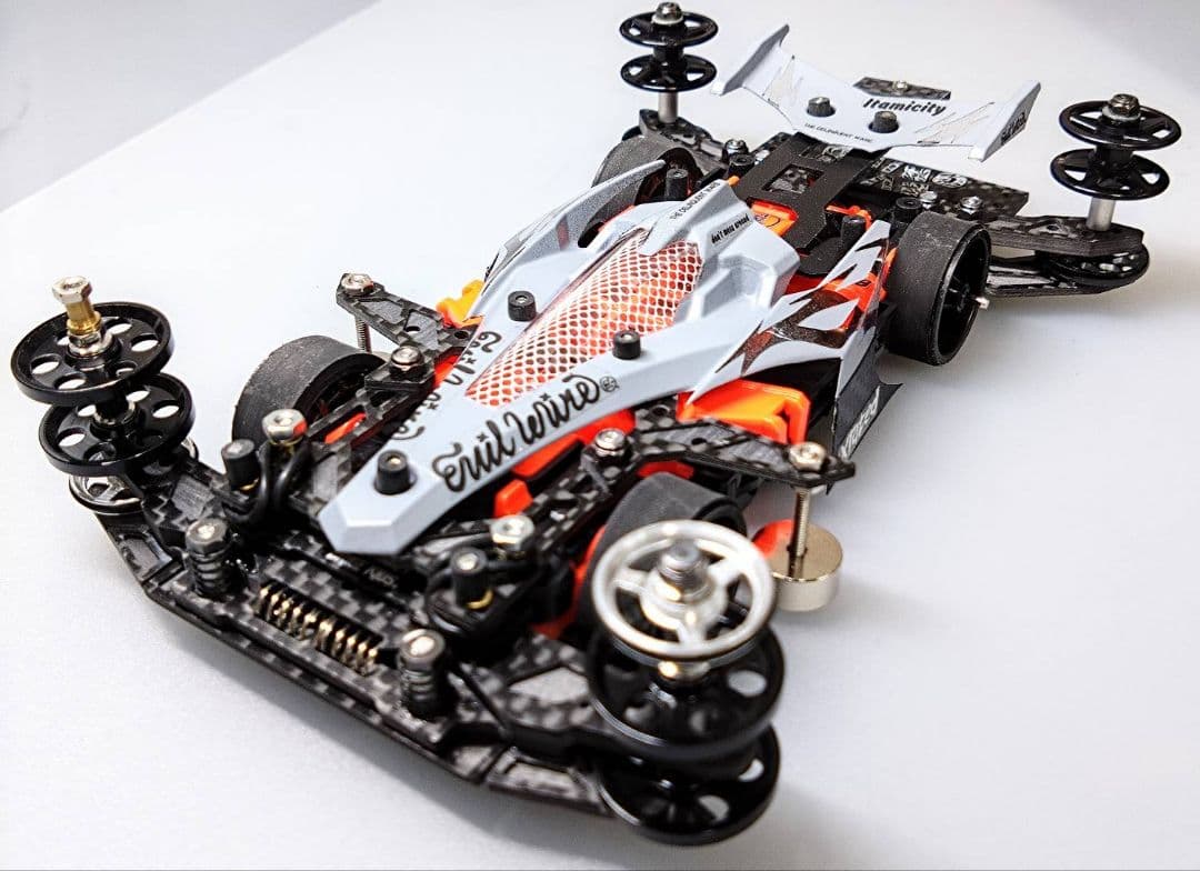 ミニ四駆 完成品 アバンテ mkⅢ アズール