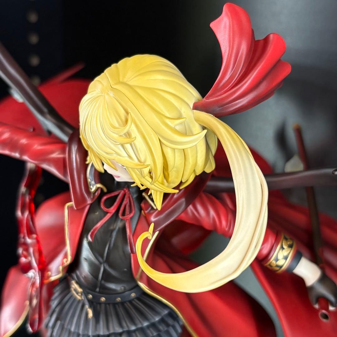 東方プロジェクト フランドール・スカーレット軍服Ver. 1/6 フィギュア