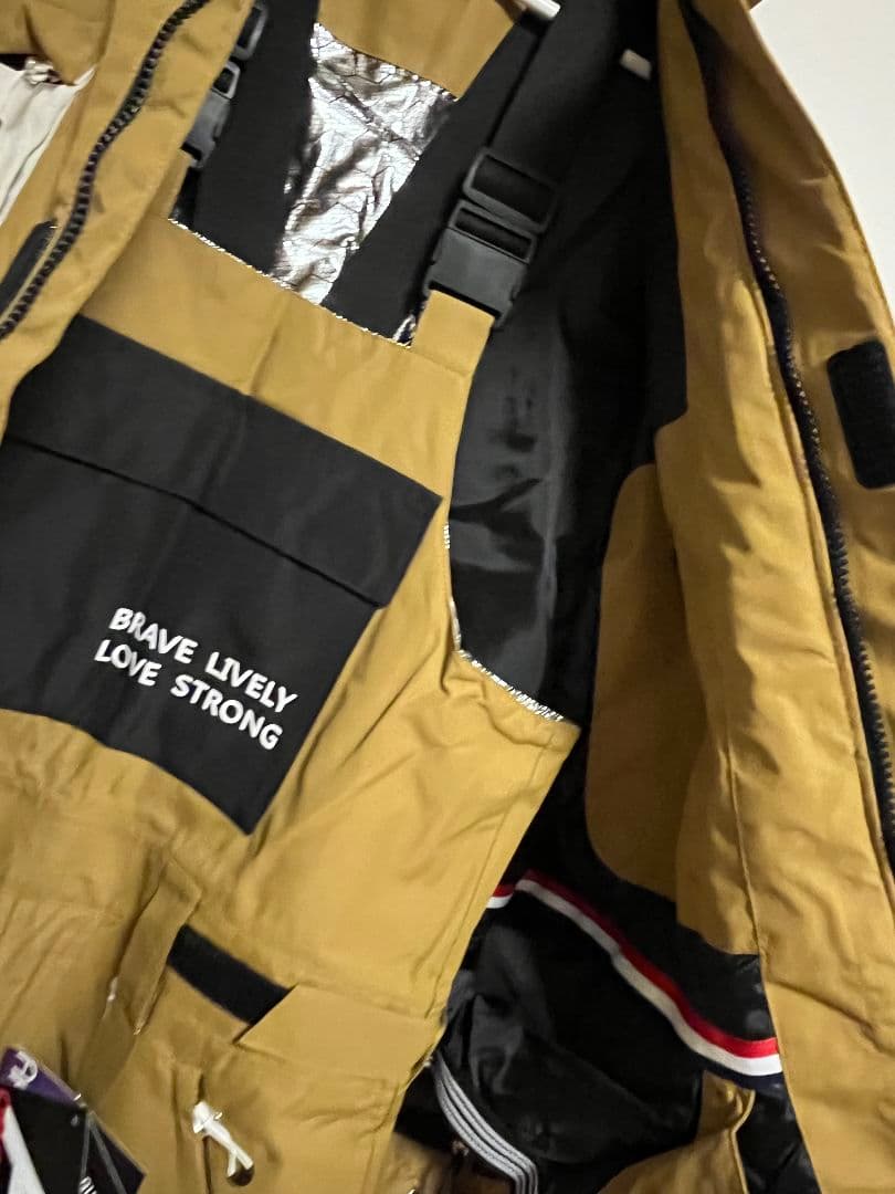 【当日発送】スキーウエア上下セット　ビブパンツ・ジャケットセット　M