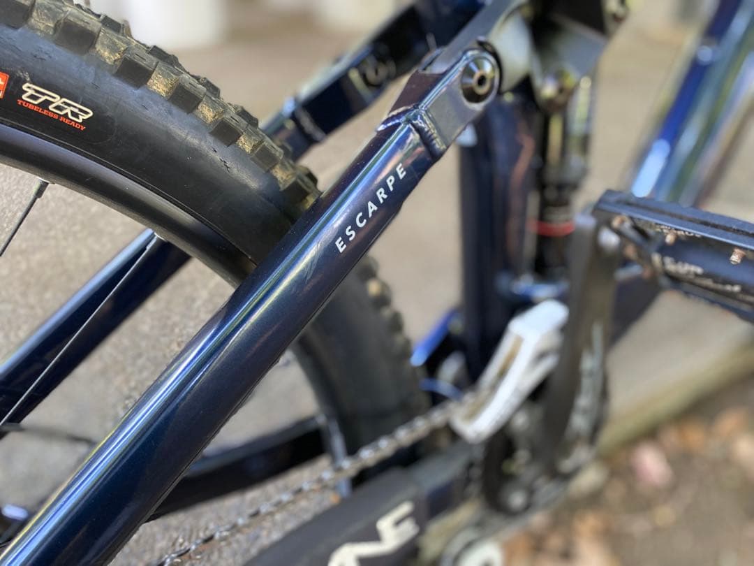 2022 VITUS ESCARPE フルサスバイク