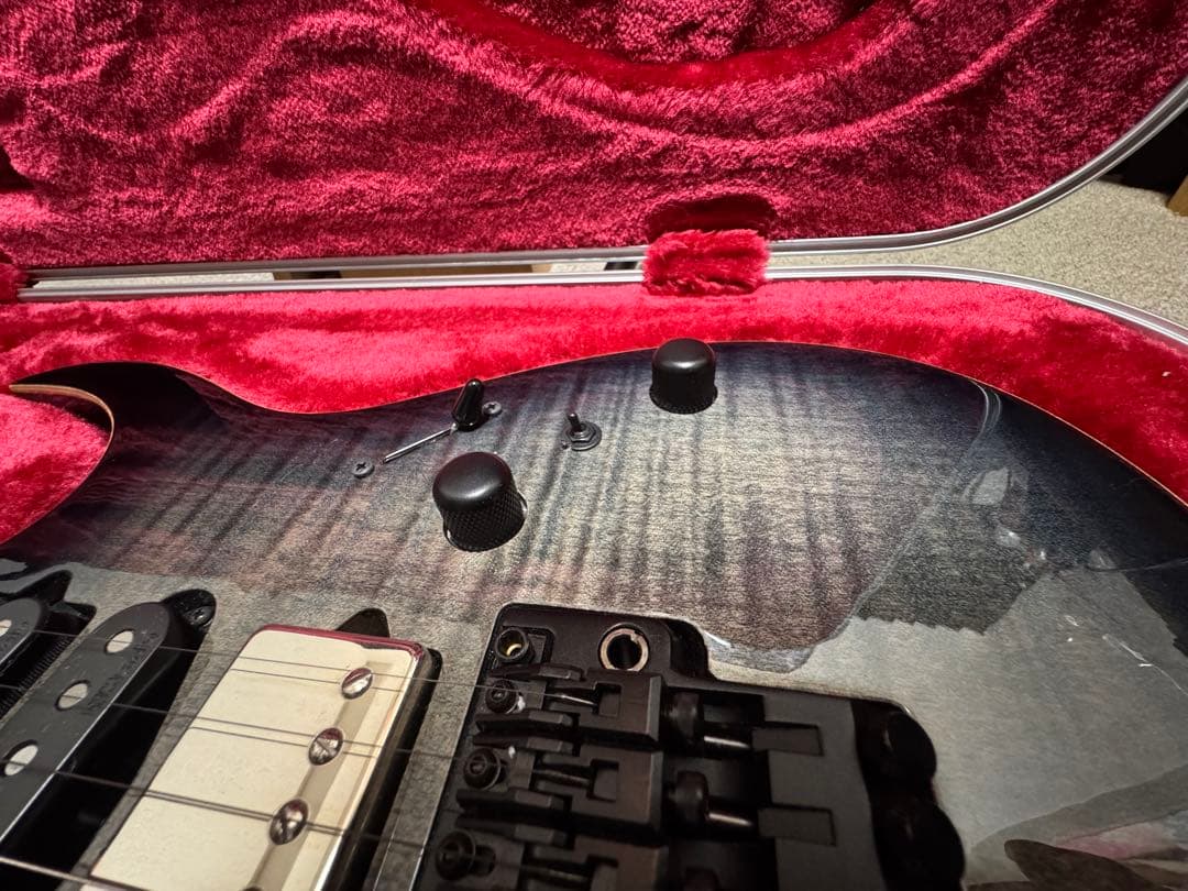 【ほぼ未使用】 Ibanez j-custom RG8870 鑑定書付き