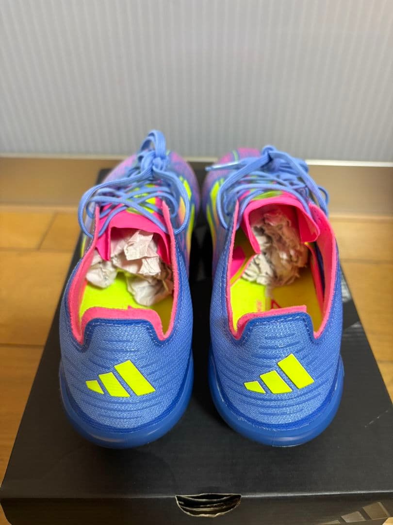 新品・未使用　F50 ELITE AG　サイズ２５センチ