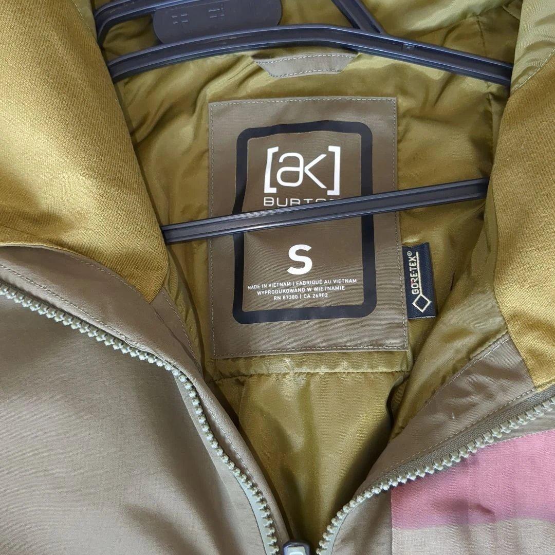 Burton [ak] GORE-TEX スノーボードウェア ジャケット S