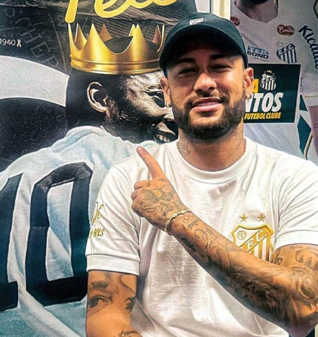 SANTOS FCサントスサッカーTシャツ ホワイト 10番ペレ 訳あり特価