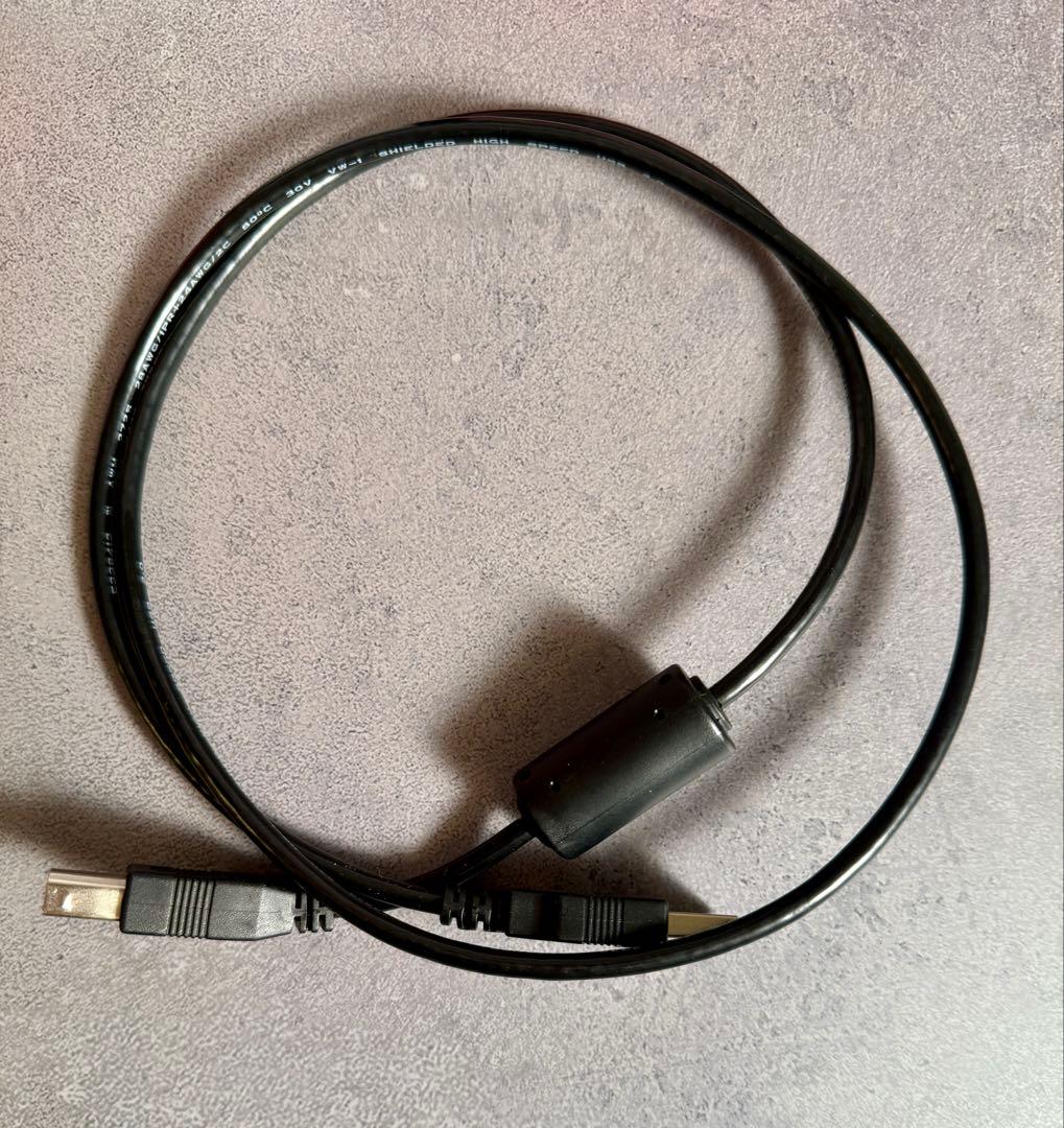 AKAI MPK mini play MK3 本体　スピーカー内蔵 25鍵