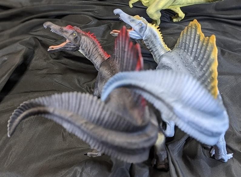 恐竜一番くじＡ賞・ラストワン賞スピノサウルス＆Ｂ賞ティラノサウルス３体セット