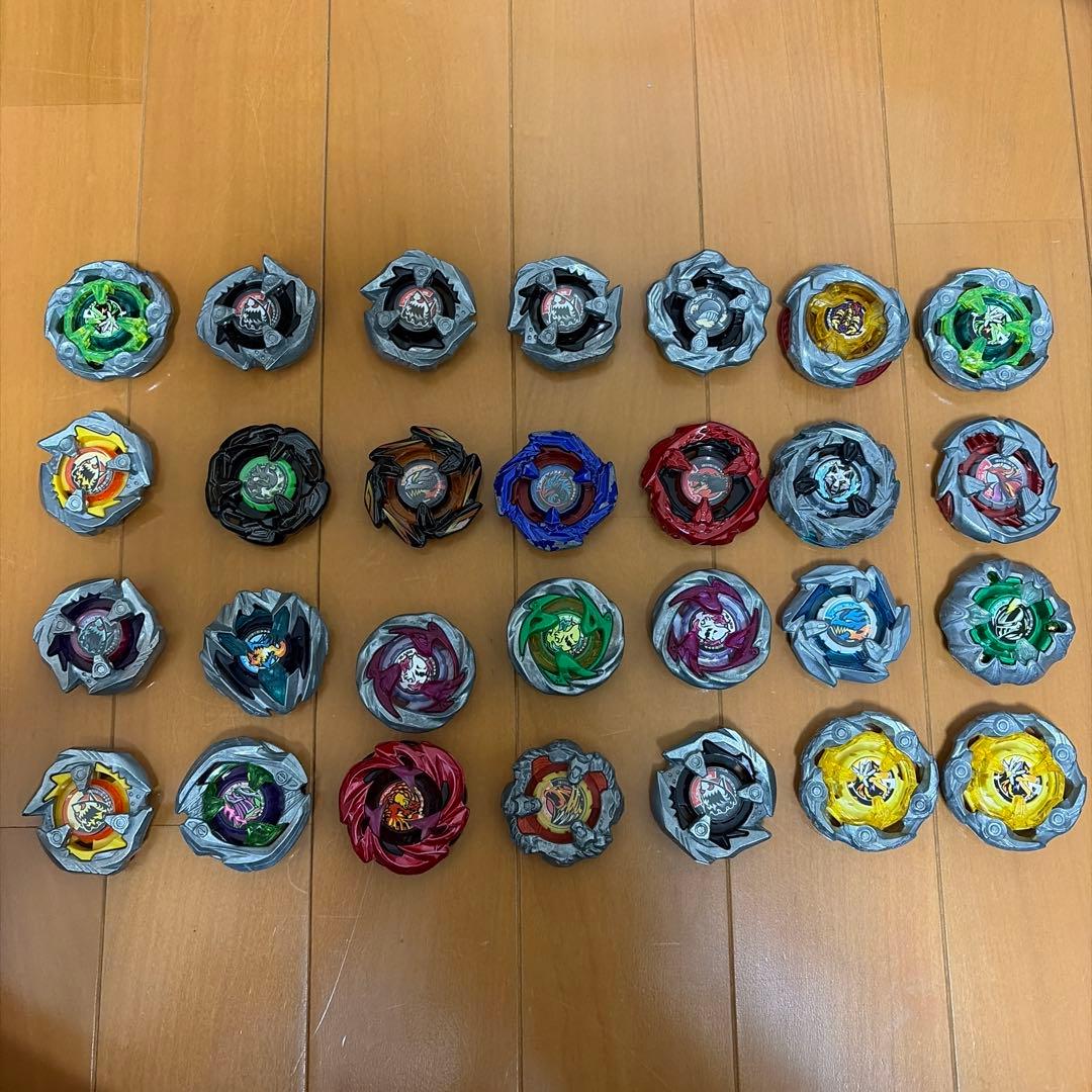 き*ん様 【ベイブレードＸ引退品】ブレードのみ28個セット