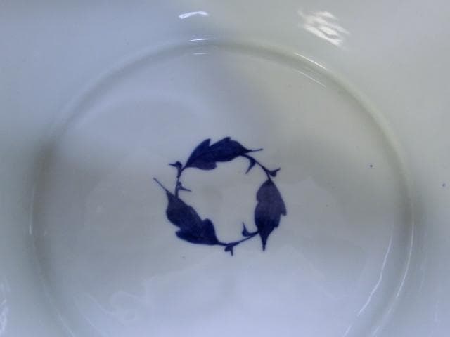 水指■砥部焼 佐川 作 染付唐草紋 大振り水さし 大きい 共箱 漆器蓋 お茶道具