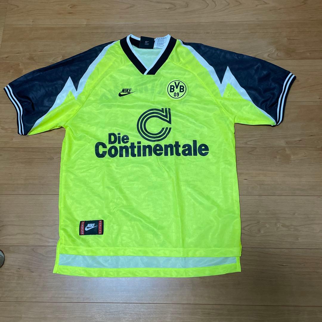 サッカーユニフォーム　ドルトムント　Lサイズ