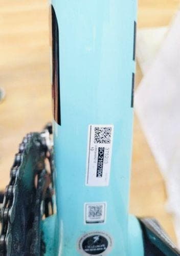 J・店 【中古品】 Bianchi ビアンキロードバイク25インチスタンド付