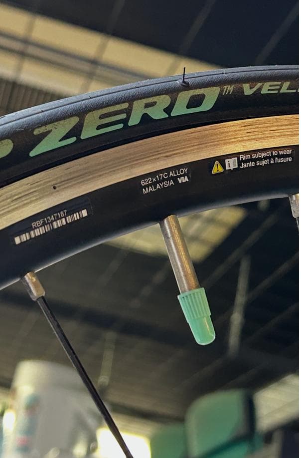 J・店 【中古品】 Bianchi ビアンキロードバイク25インチスタンド付