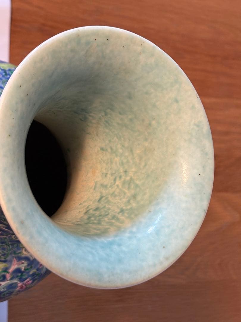 花柄装飾の陶磁器花瓶 約30cm