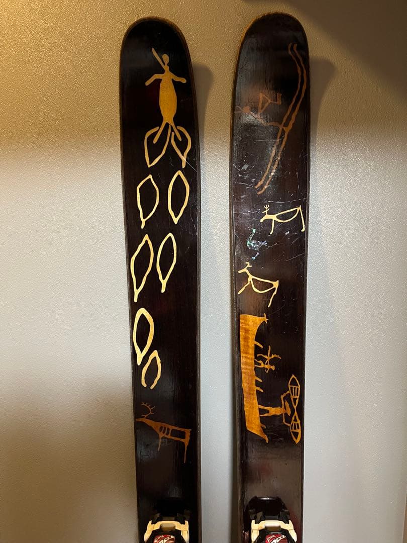 スキー板　SKI LOGIC Howitzer 176cm