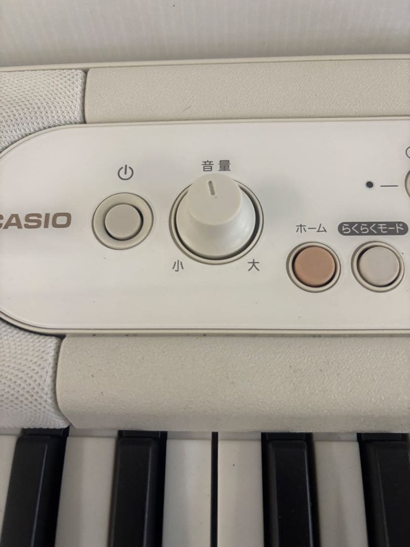 【美品‼️22年製‼️】CASIO LK-526 光ナビゲーション付きキーボード