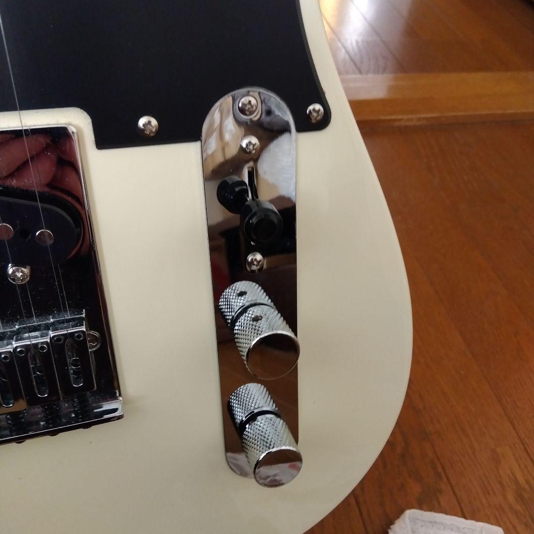 スクワイヤー　テレキャスター　アフィニティ　ホワイト