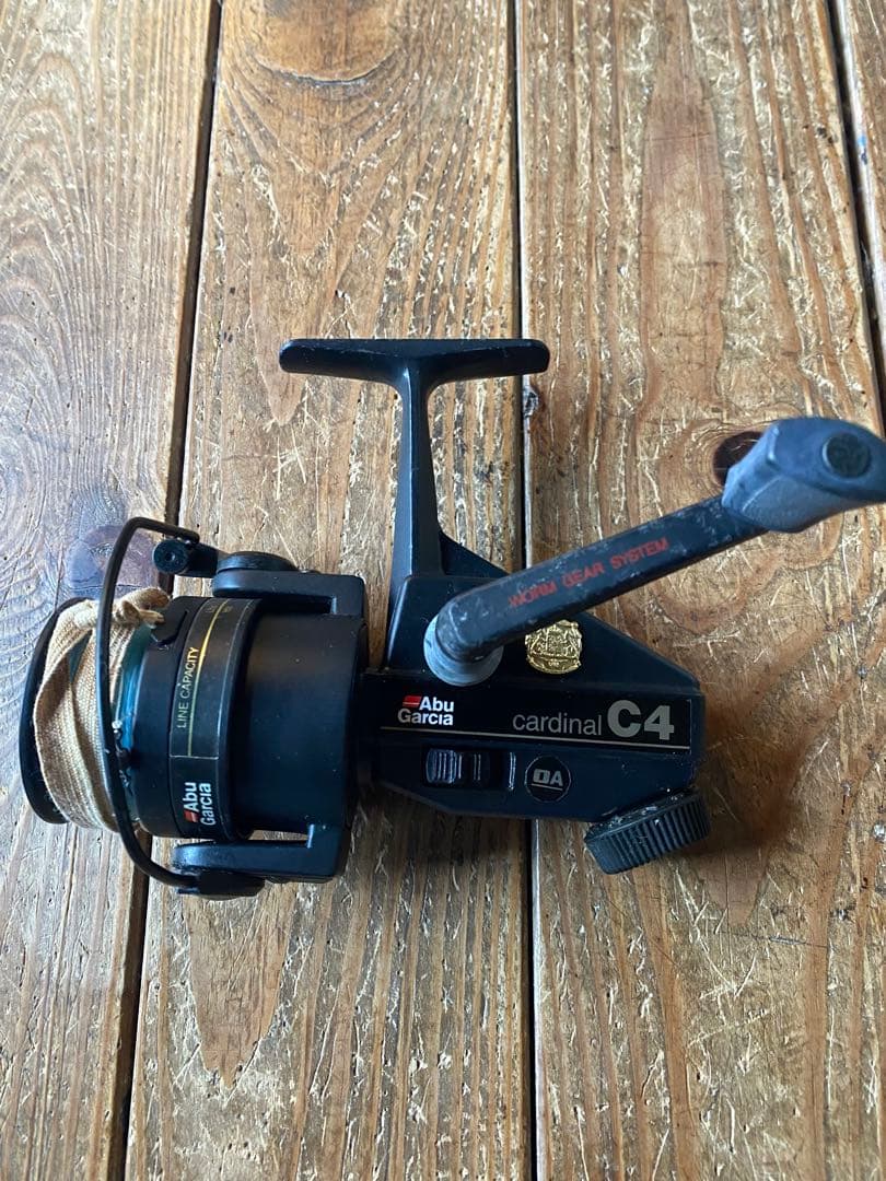 Abu Garcia cardinal C4 スピニングリール
