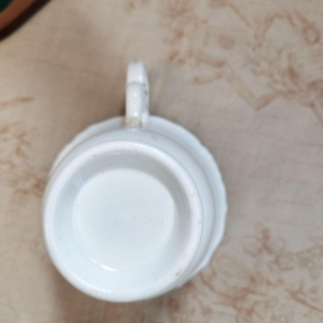 英国アンティーク　ティーカップ