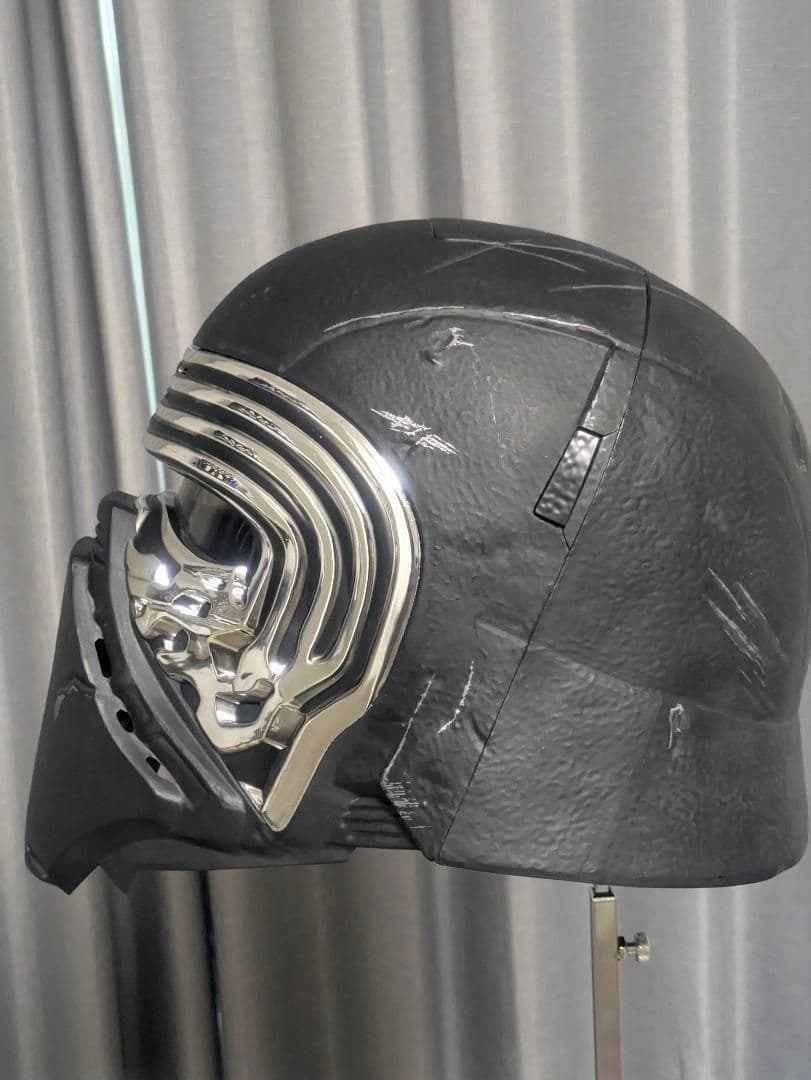 カイロレン マスク ボイスチェンジャー 動作品 STARWARS ヘルメット