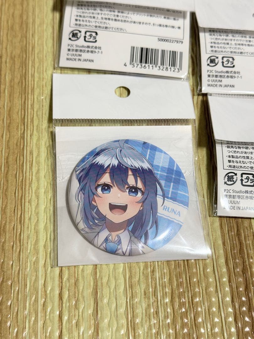 カラフルピーチ　るなからぴちパラダイス2025 缶バッジ　50個　新品未開封品