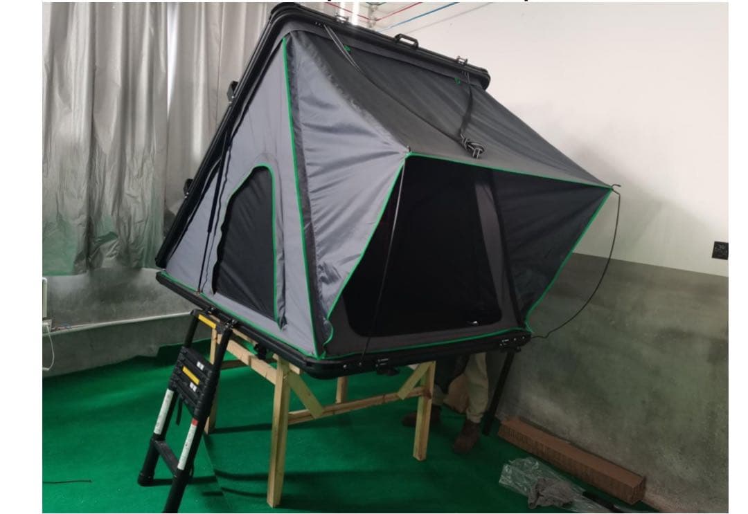 車用ルーフデント