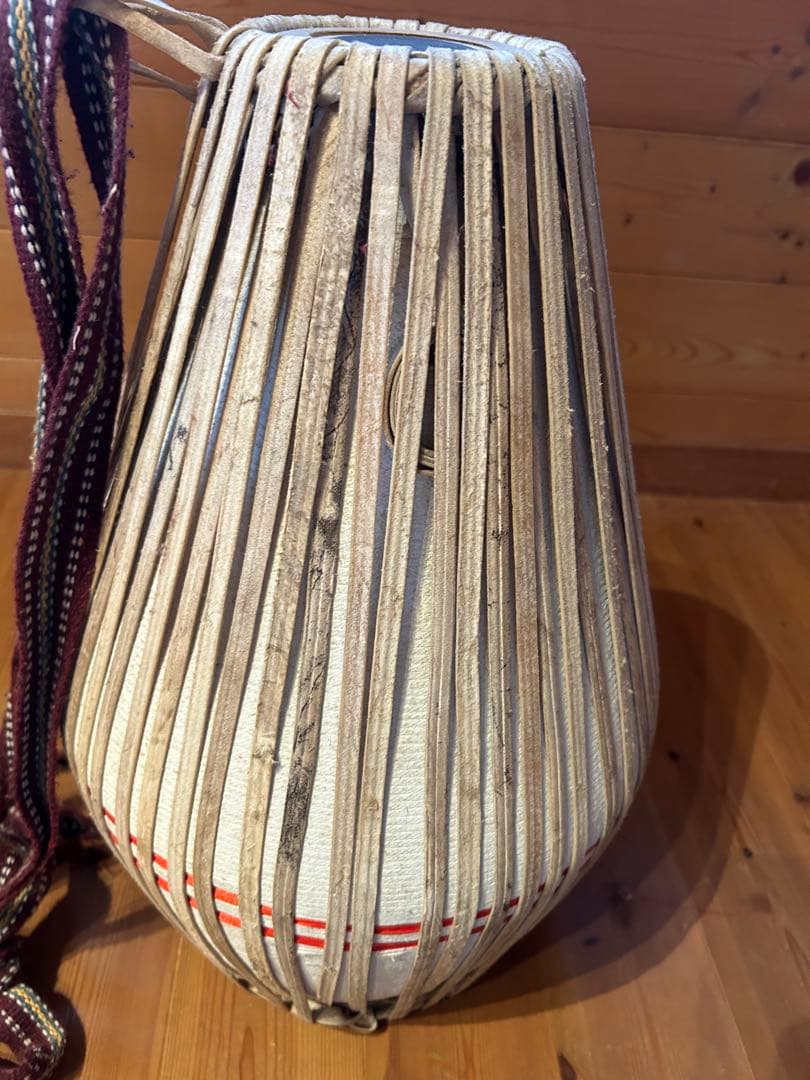 ムリダンガム　インド　伝統楽器　太鼓
