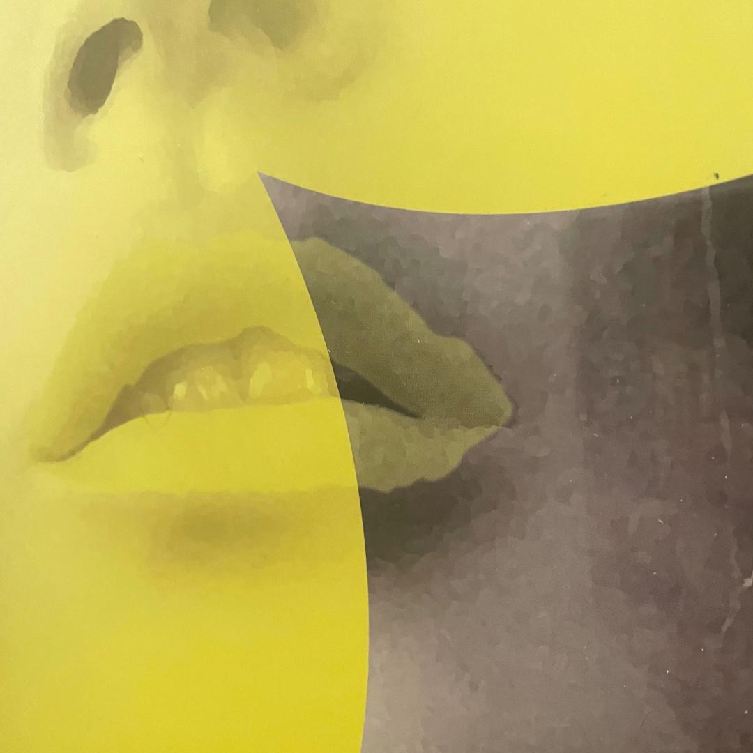 ケイトモスポスター イエロー