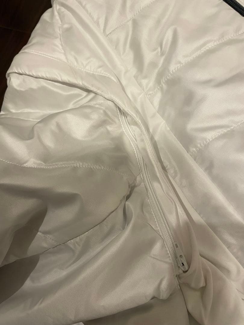 【最終お値下げ】OAKLEY ホワイト ジャケット　パンツ　セットアップ