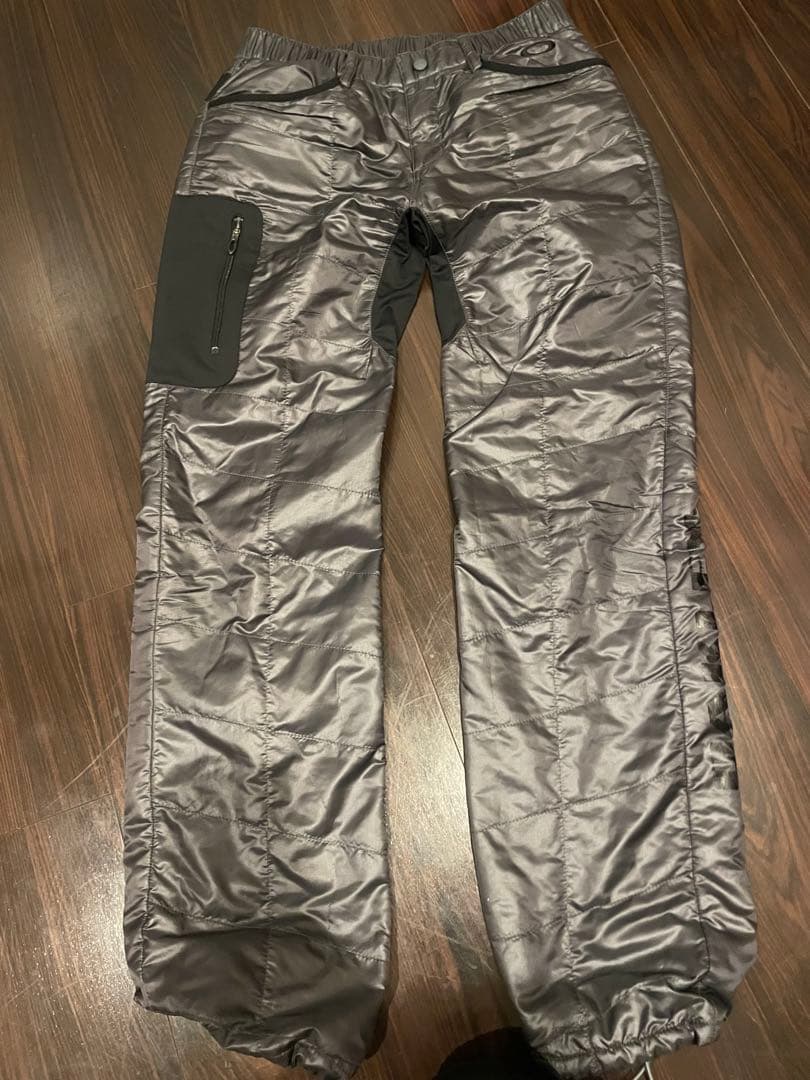 【最終お値下げ】OAKLEY ホワイト ジャケット　パンツ　セットアップ