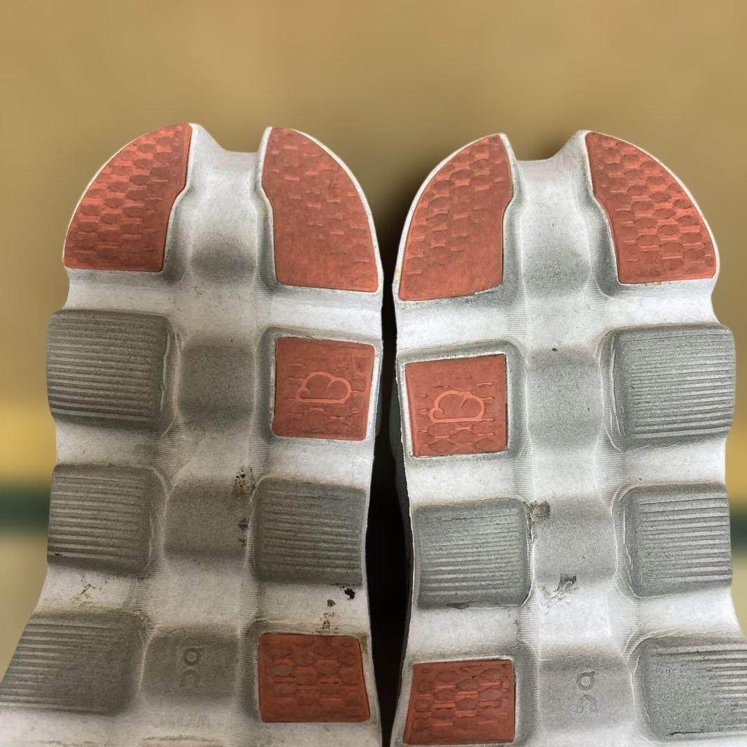 ON Cloudstratus クラウドストラトス3 26cm