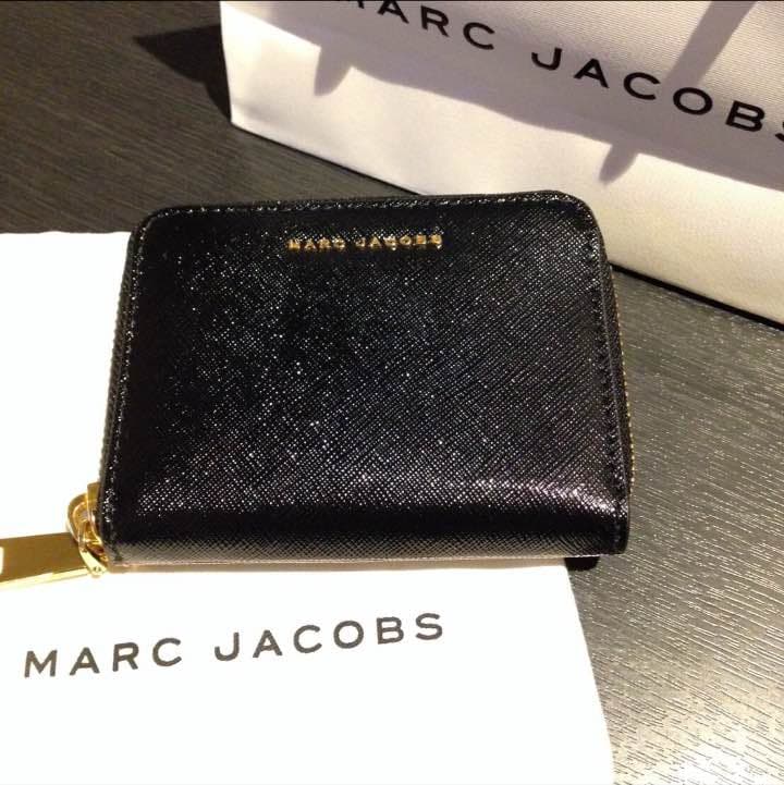 ブランド品 カード入れ