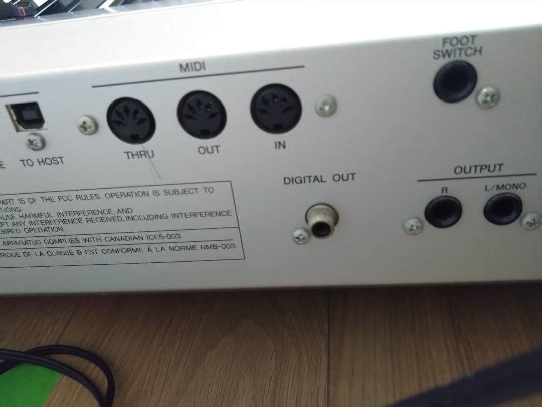 YAMAHA M08 シンセサイザー 88鍵