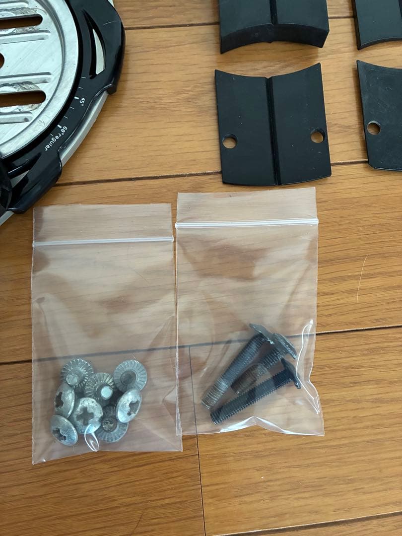 F2RaceTitanium サイズM スノーボードビンディング6mm径ベイル