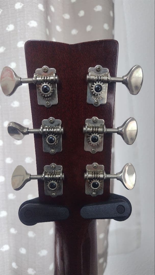 Yamaha アコースティックギター FG150 変え弦付き